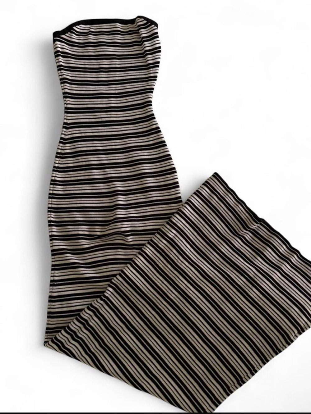 White Fox Boutique Black & Cream Strapless Maxi Dress